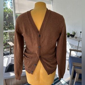 Uniqlo 100% Wool Cardigan Sweater, Brown, Size Medium, 21” chest , 28” long